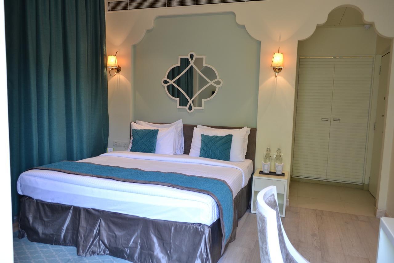Ibiza The Fern Resort & Spa, Калькутта Экстерьер фото